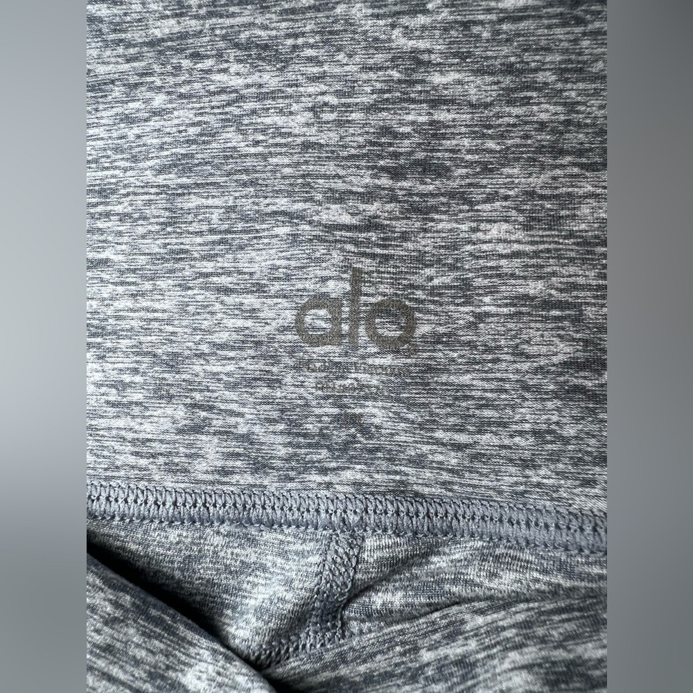 Alo Yoga Momentum Alosoft High-Rise Leggings Medium - Picture 5 of 6
